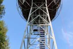 Rozhledna na skokanském můstku v Lomnici nad Popelkou