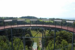 Rozhledna na skokanském můstku v Lomnici nad Popelkou