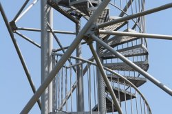 Aussichtsturm Březinka bei Bernartice