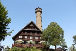 Aussichtsturm auf Svatobor bei Sušice