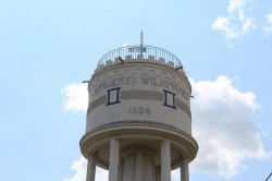 Aussichtsturm auf dem Wasserturm in der Heřmanov-Hütte