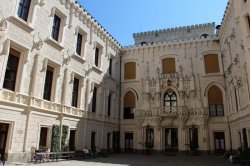 Hluboká nad Vltavou (zámek)