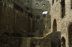 Hukvaldy (hrad)