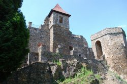 Klenová (hrad)