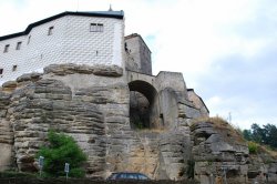 Kost (hrad)