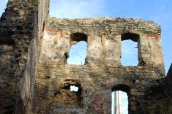 Roupov (hrad)