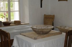 Hamousův statek ve Zbečně