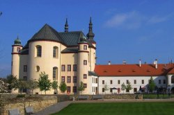 Kostel Nalezení sv. Kříže v Litomyšli