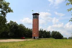 Rozhledna na Hlínském kopci u Ivančic