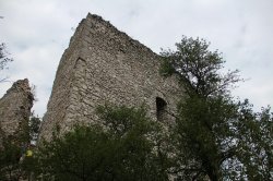 Die Ruinen der Burg Sirotčí Hrádek
